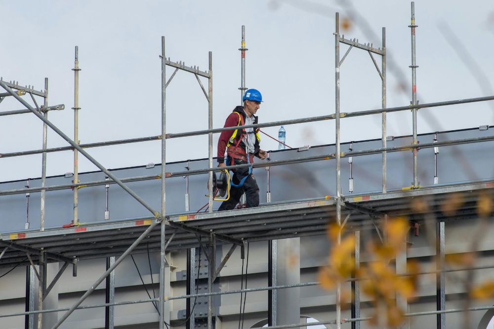 7 dicas para montar andaimes com segurança e evitar acidentes