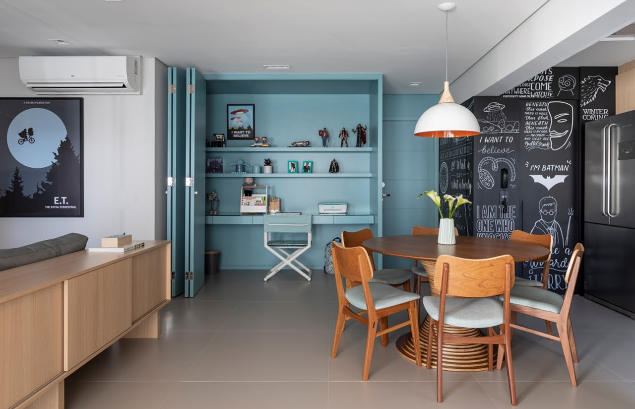 Com paleta formada por tons de azul, apartamento tem decoração inspirada na Saga Star Wars