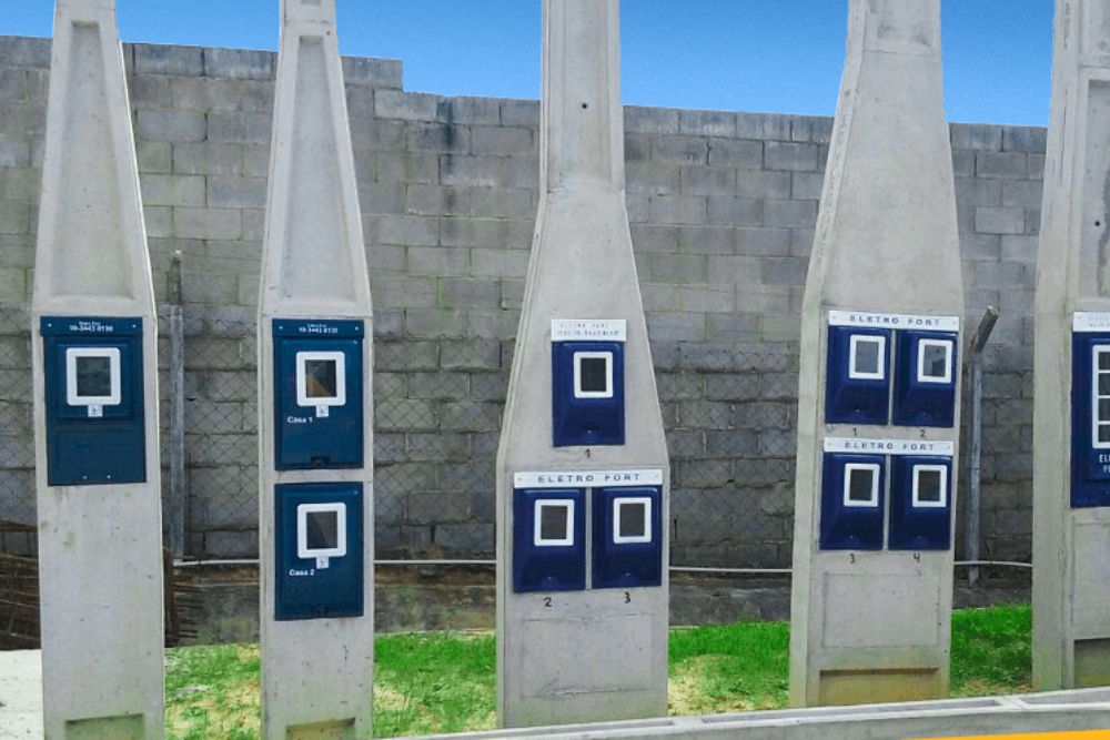 Instalação do Poste Padrão: Um Passo Importante na Construção ou Reforma