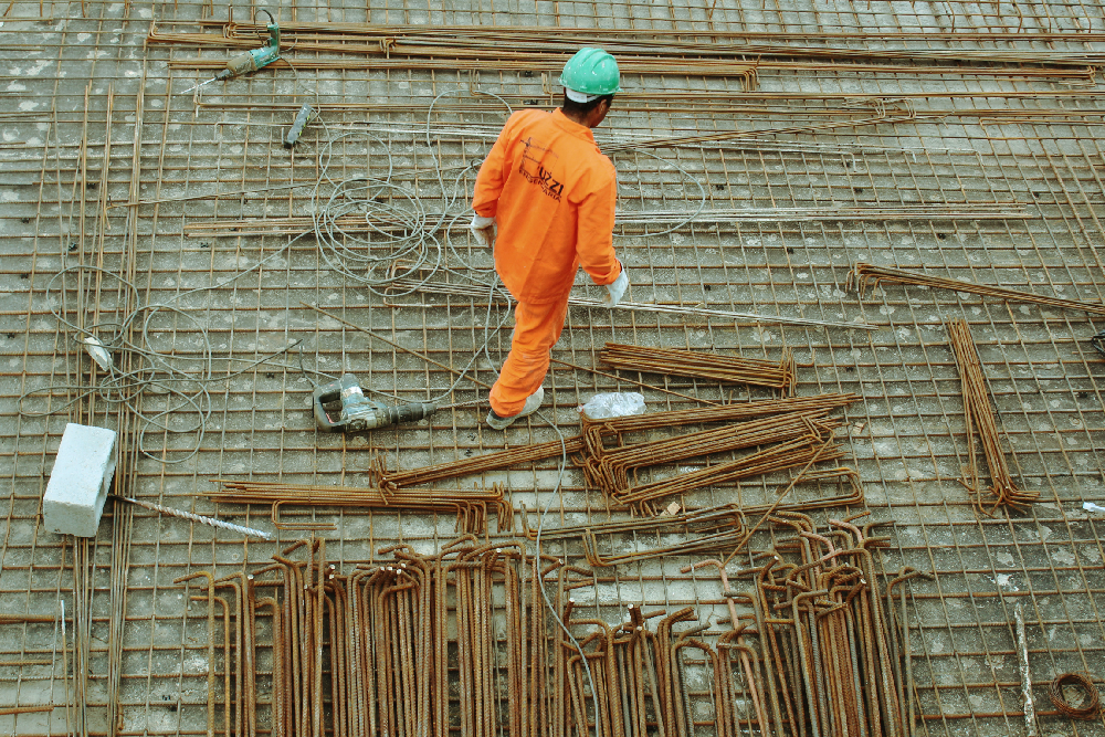 O uso do aço na construção de casas: vantagens, desvantagens, escolha e manutenção