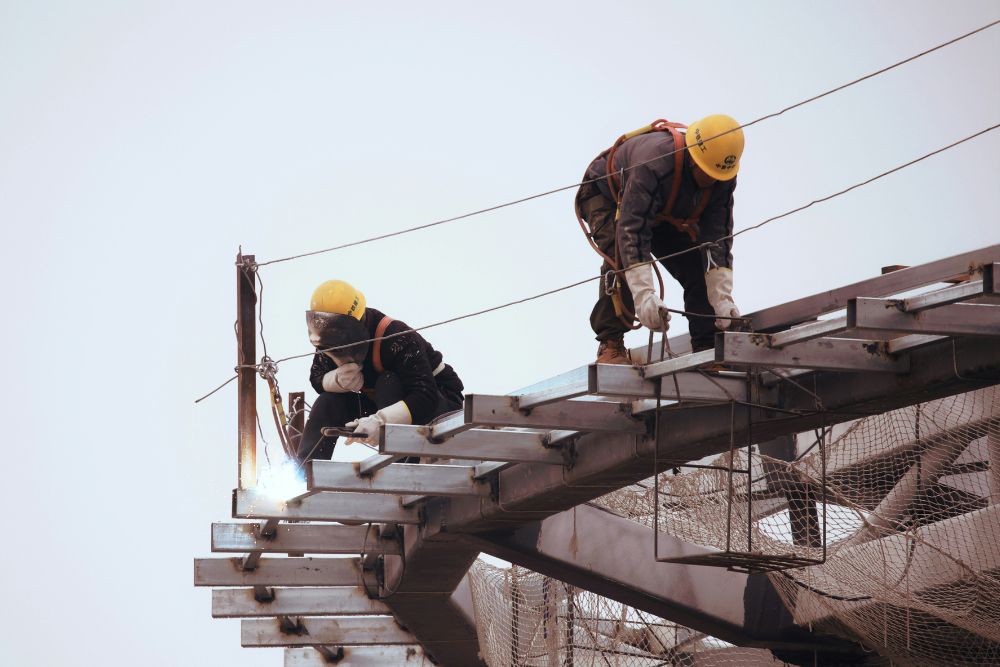 Trabalho em Equipe no Canteiro de Obras: Estratégias para Eficiência e Segurança